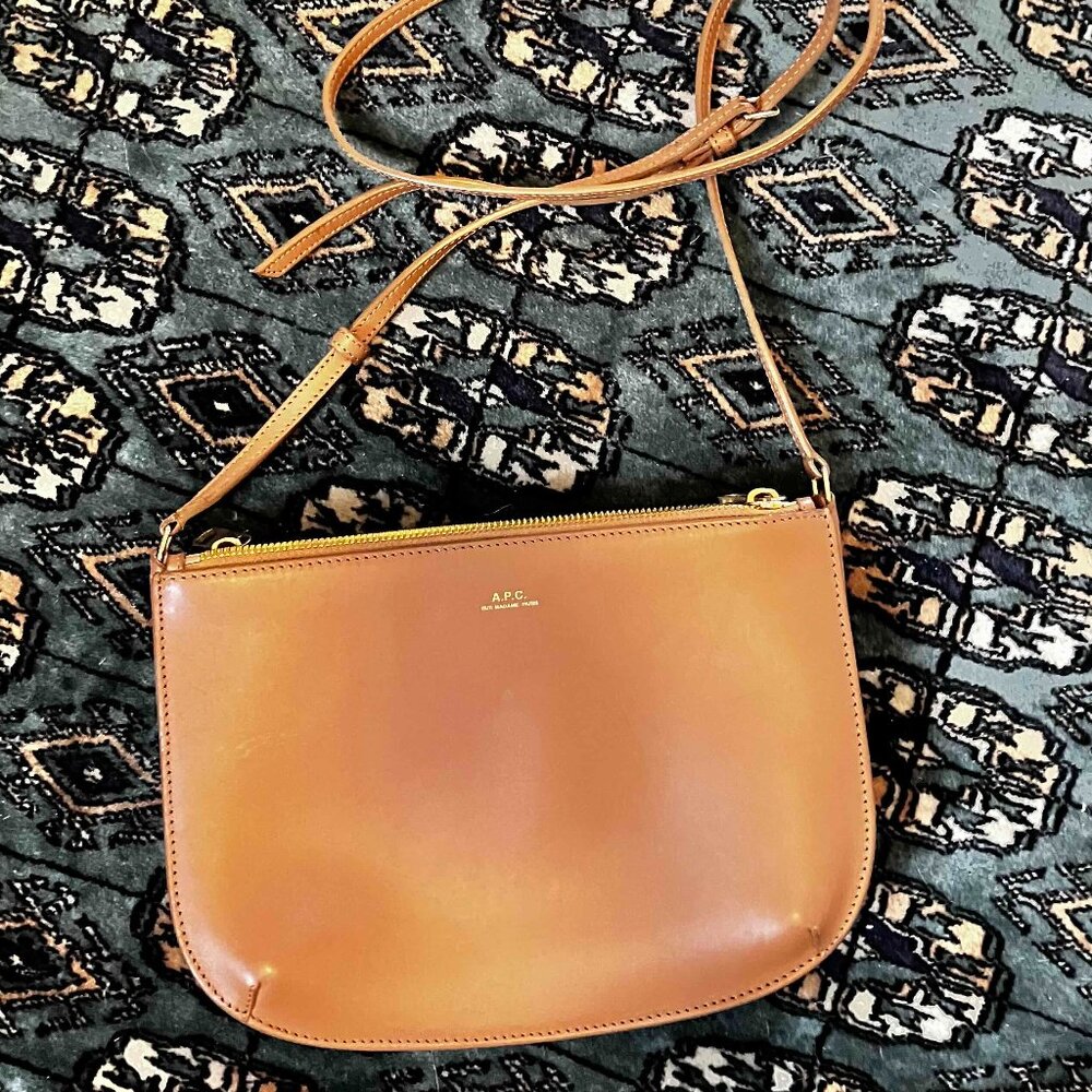 A.P.C. Sarah Leather Shoulder Bag in Hazelnut